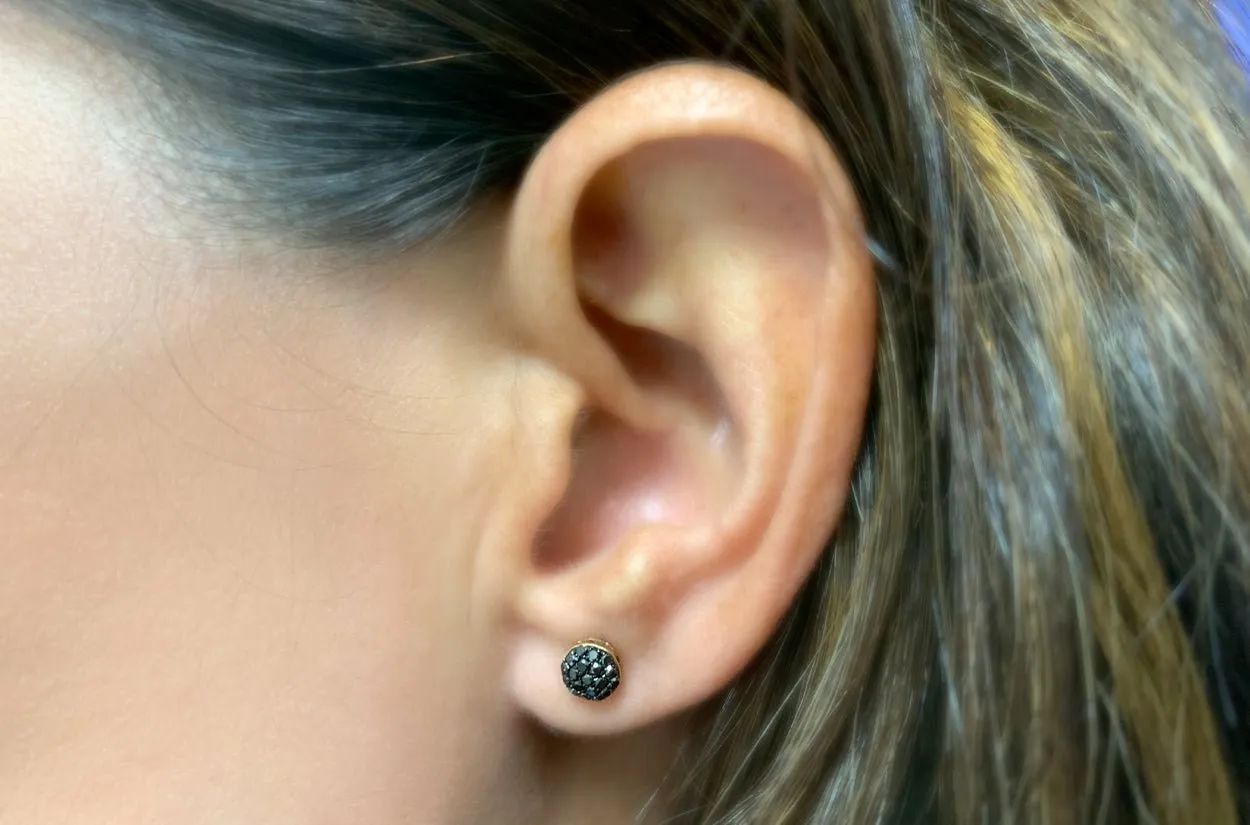 Earrings 18kt Gold Black Diamonds Studs