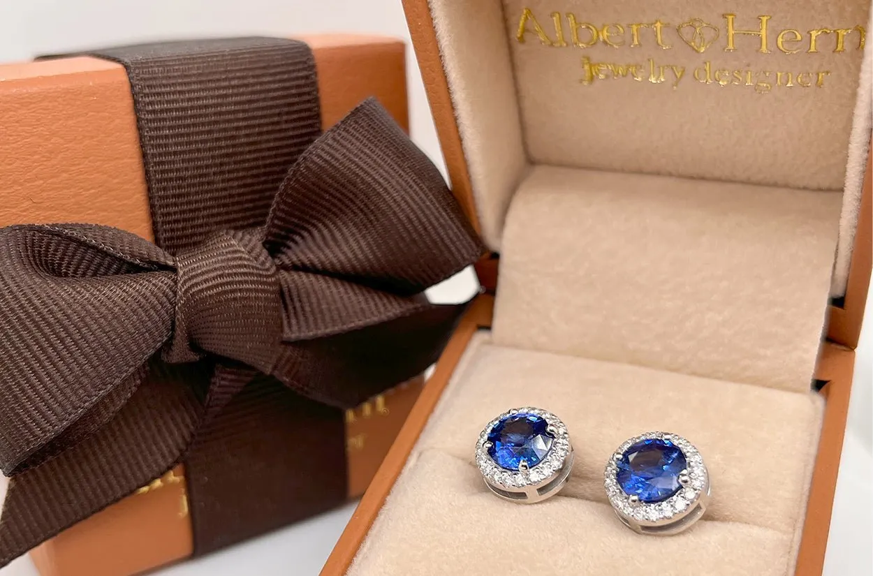 Earrings 18kt Gold Blue Sapphires & Diamonds Studs