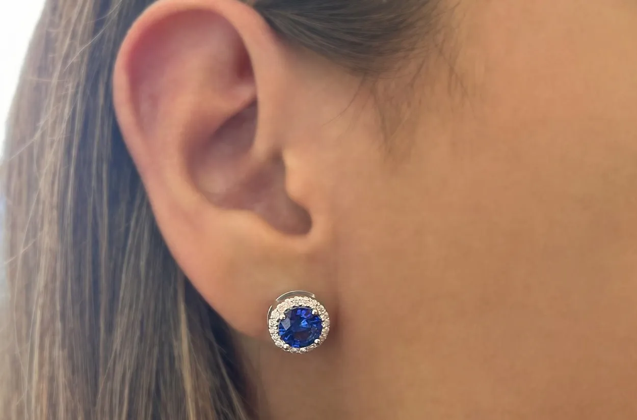 Earrings 18kt Gold Blue Sapphires & Diamonds Studs