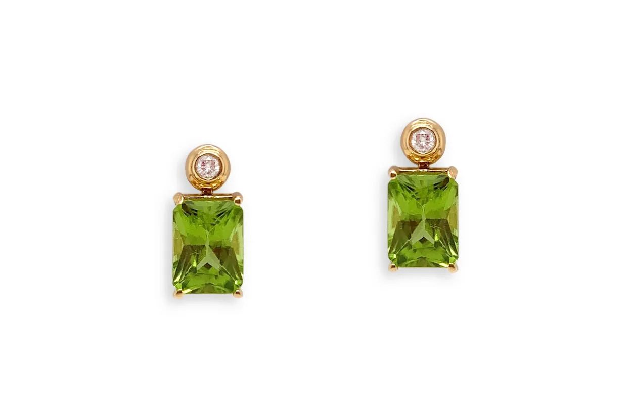 Earrings 18kt Gold Peridot & Diamonds Studs