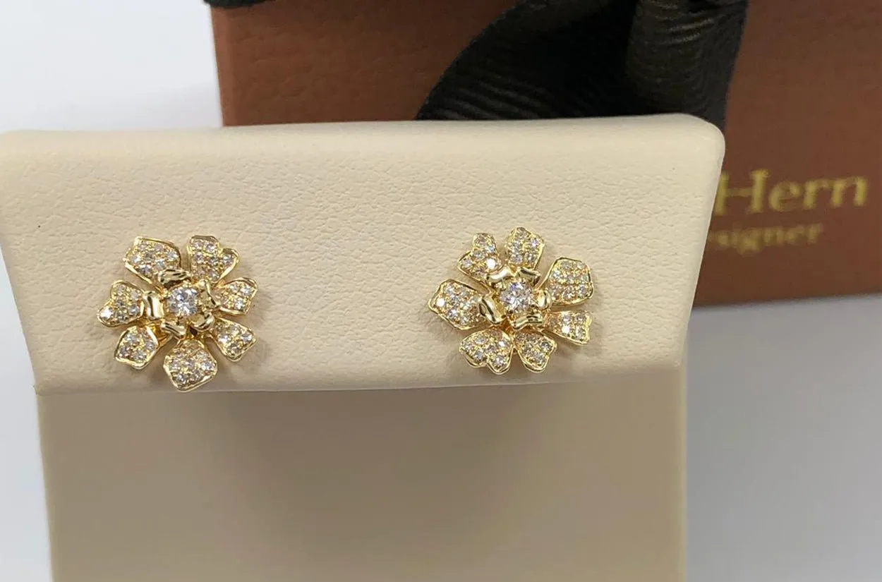 Earrings Flowers 14kt Gold & Diamonds